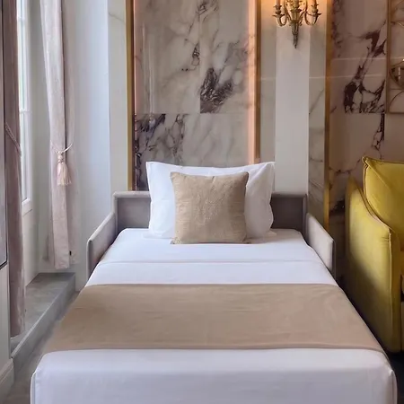 Merveil - Luxury - Marais - Antoine I * Parigi